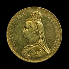 Victoria five pounds obverse