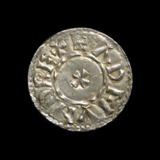 Eadmund penny obverse