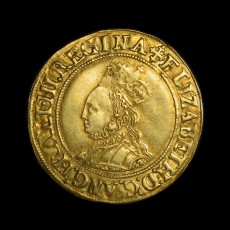 Elizabeth I halfpound obverse