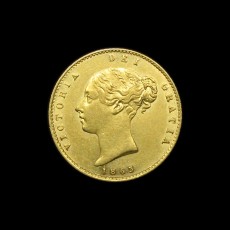 Victoria half sovereign obverse