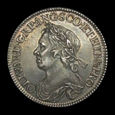 Oliver Cromwell halfcrown obverse