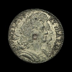William and Mary tin halfpenny obverse