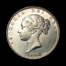 Victoria halfcrown obverse