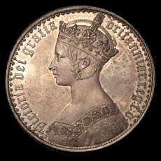 Victoria crown obverse
