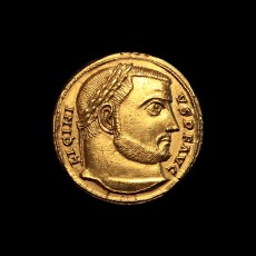 Licinius aureus obverse