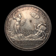 Anne coronation medal reverse